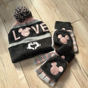 Mickey Mouse hat and gloves